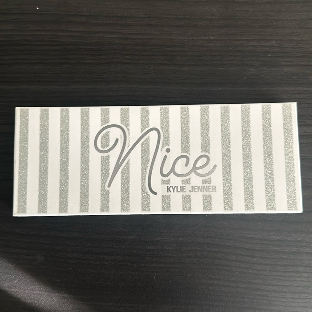 Kylie, Jenner, nice palette